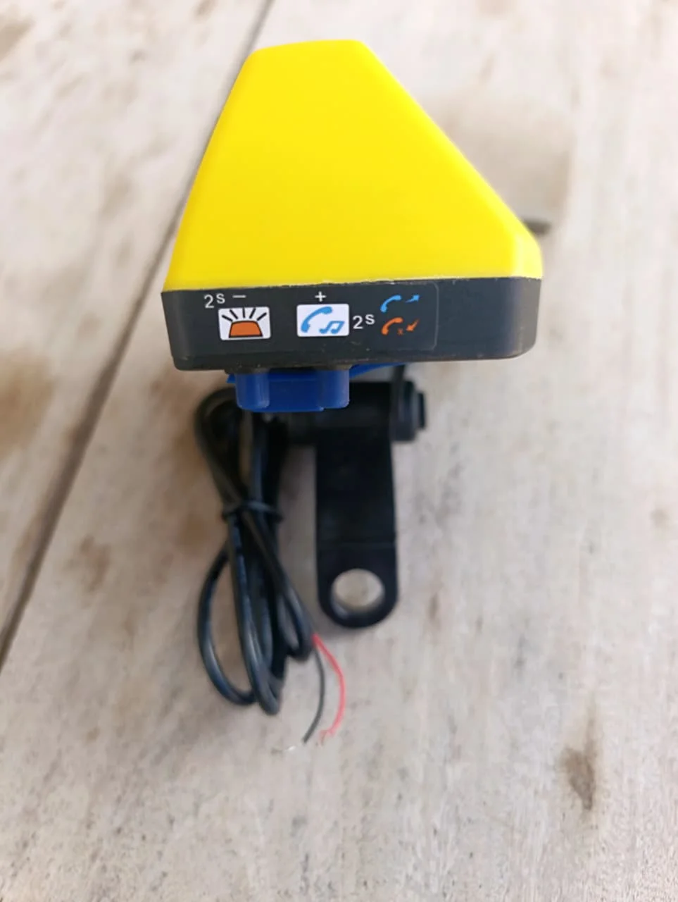 Parlante Bluetooth TAXI - Imagen 5